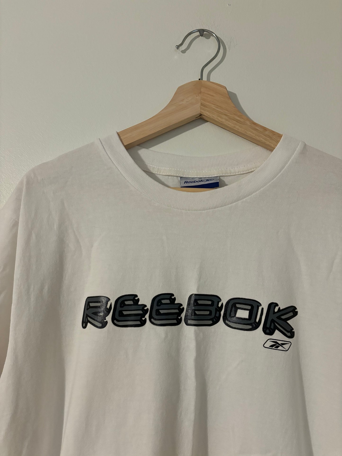 2000s Reebok White Graphic Tee